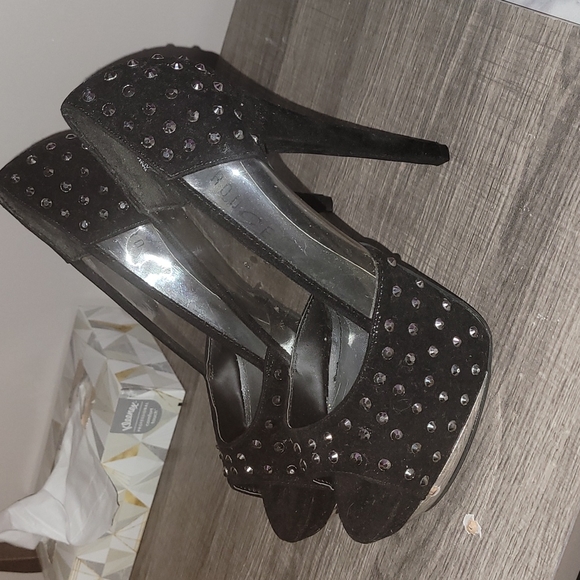 Rouge! Shoes Brand New Womans Heels Poshmark